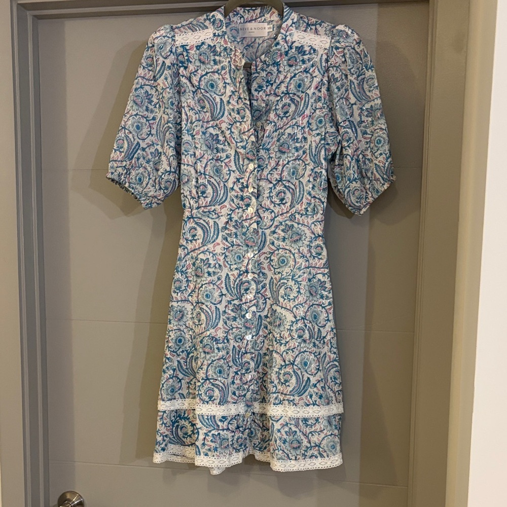Designer from London Neve & Noor - Paisley Blue and White Mini Dress
